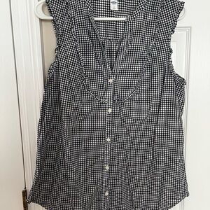 Old Navy Black and White Checkered Sleeveless Blouse